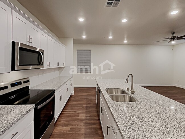 Photo - 327 Cape Seville Pl