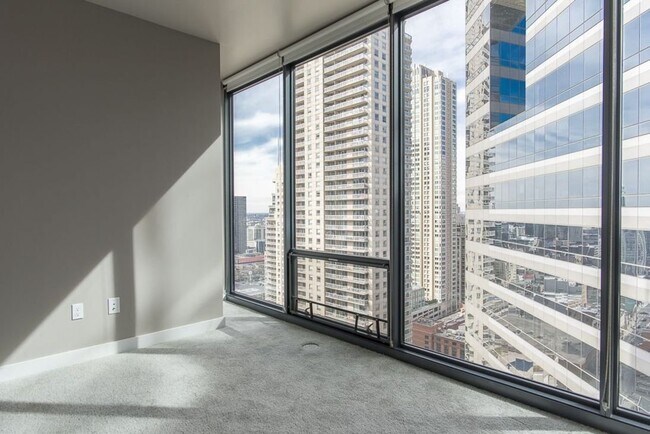 23 E Illinois St Unit 3002