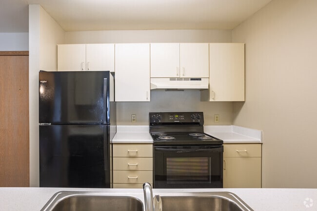 1BR, 1BA - 653SF - Kitchen