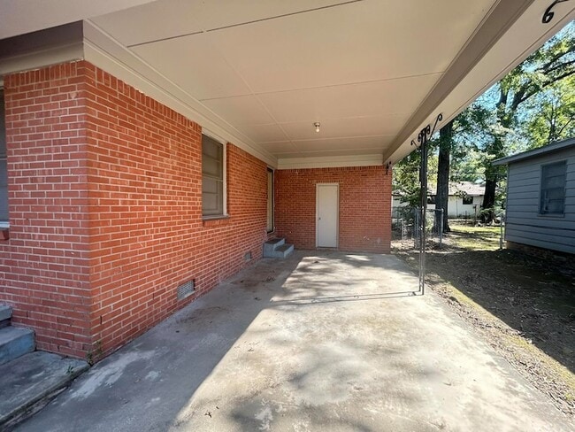 Photo - 304 W 34th Ave