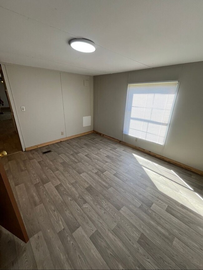 Photo - 2 Bed/2 Bath Mobile Home