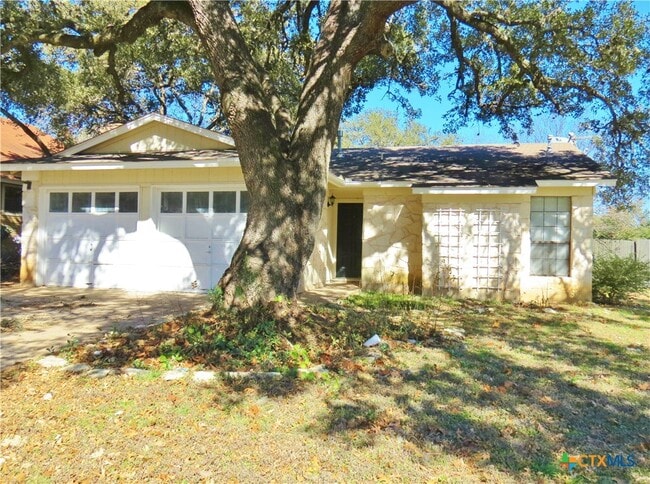 Photo - 2002 Castle Creek Dr Casa