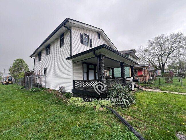 Building Photo - 2422 Coyner Ave Unit 2422 Coyner Ave. A-Bottom Rental