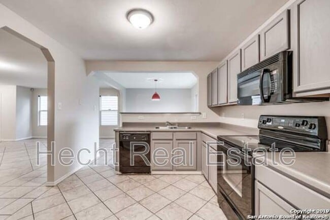 Photo - 210 Mallow Grove