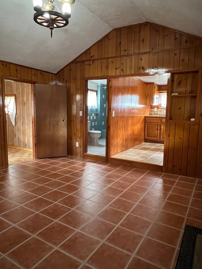 Photo - 3 Chestnut Trail