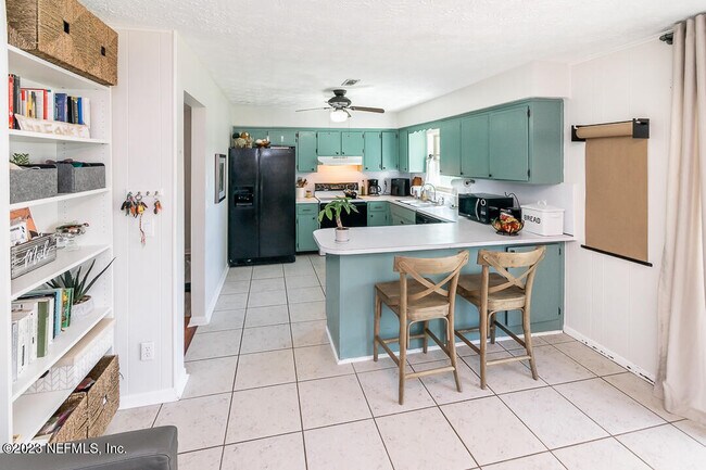 Photo - 19 Dolphin Blvd