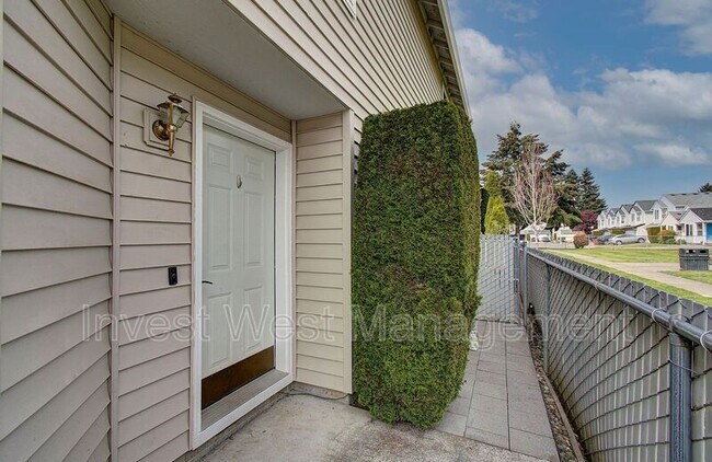 Photo - 3020 NE 116th Ave