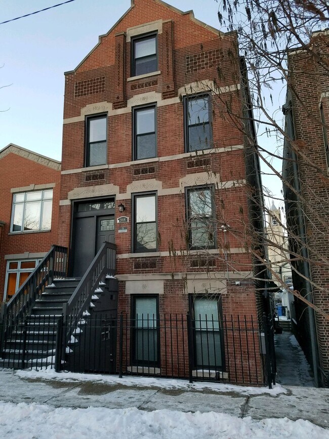 Building Photo - 2014 W McLean Ave Unit 3R Rental