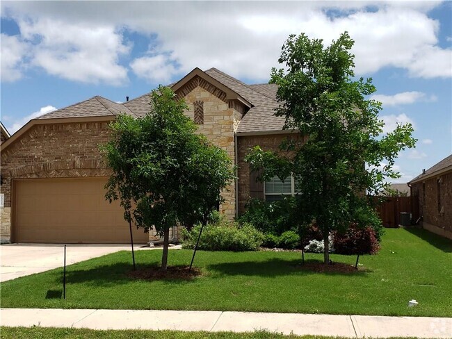 Building Photo - 2008 Suzanne Kelli Dr Rental