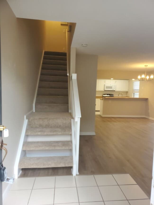 Photo - 200 Ferdinand Cir