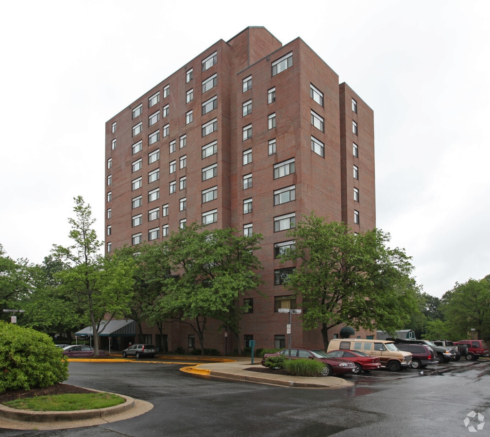 Claiborne Place Apartments - Claiborne Place Apartments