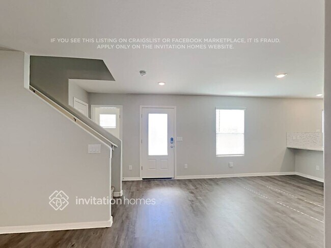 Photo - 8216 W Illini St