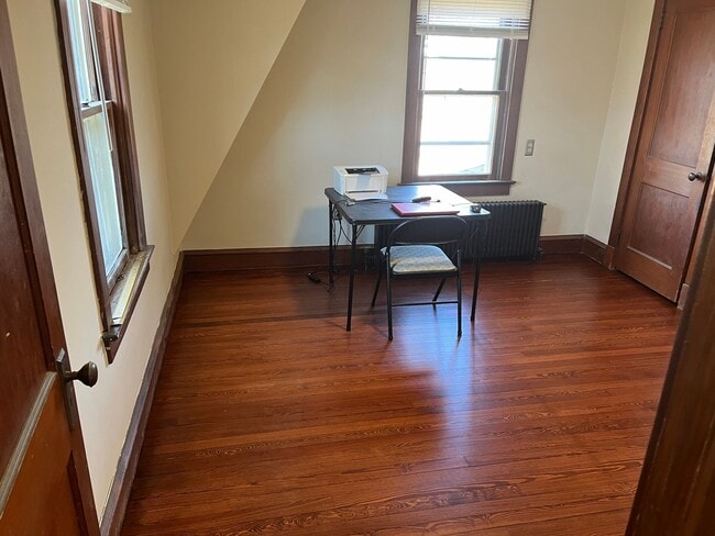 Photo - 194 Shewell Ave Unidad C