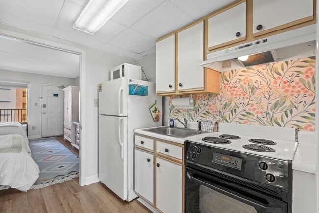 Photo - 501 S Ocean Blvd