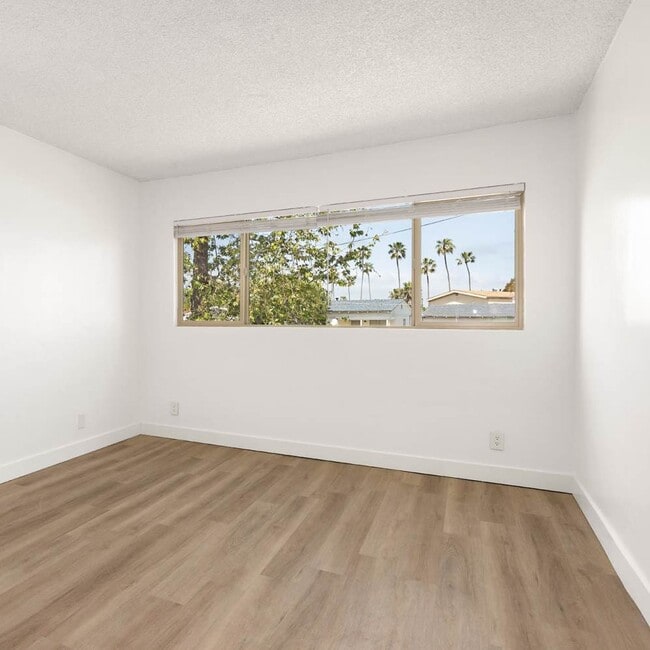 Photo - Mar at Seaside