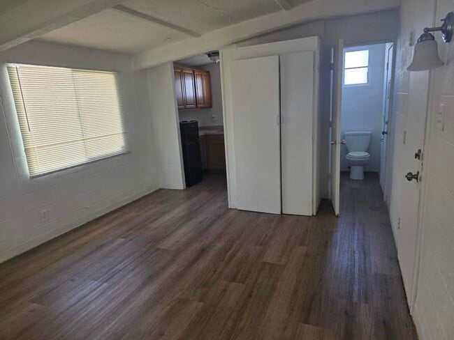 Photo - 1919 W Colter St