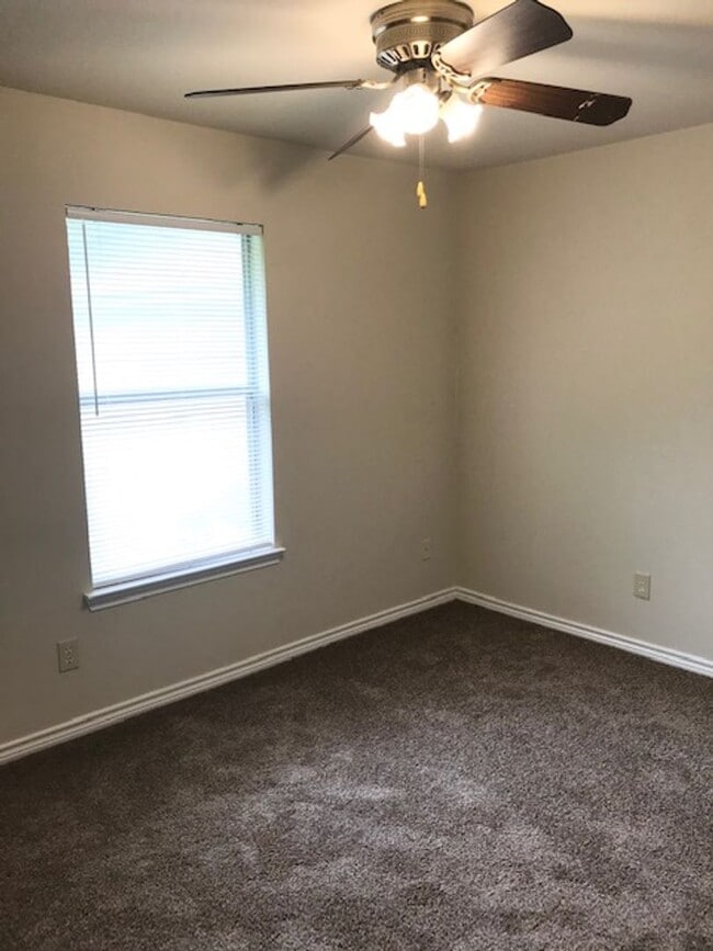 Photo - 2 Story townhome in Moody, Texas.