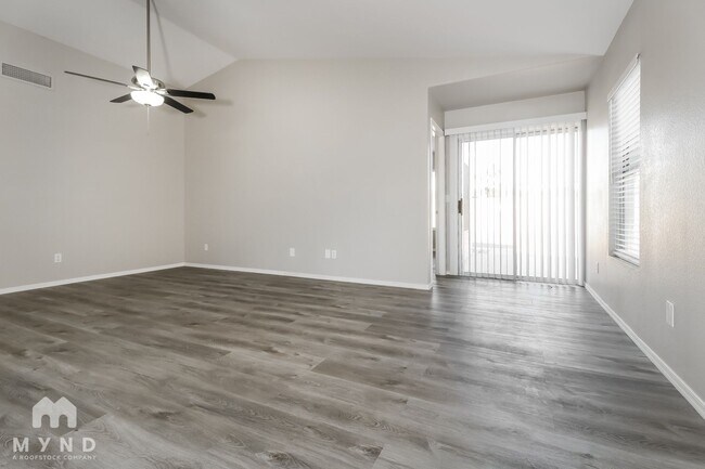 Photo - 2206 E Aire Libre Ave