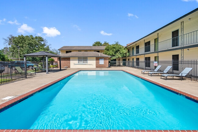 Park East Apartments