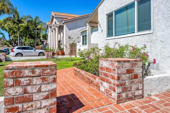 Photo - 5017 W 123rd Pl