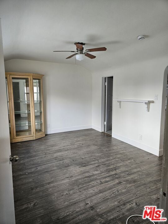 Photo - 2226 Zoe Ave