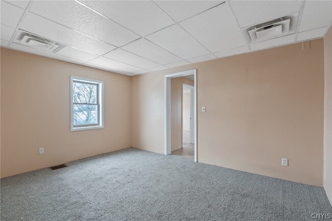 Photo - 103 E 7th St