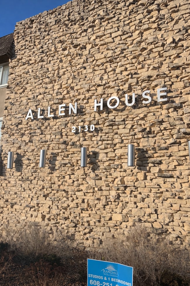 Photo - Allen House Apartments