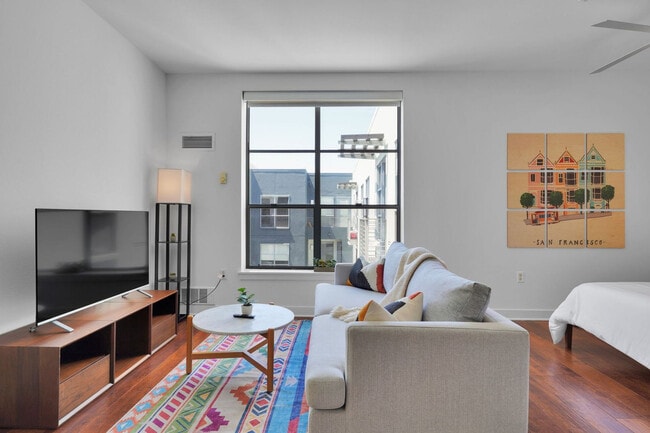 Photo - 355 Berry St Unit SI FL5-ID1520962P