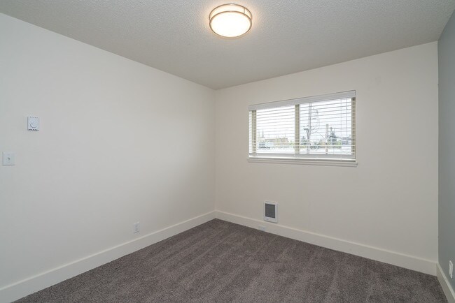 Photo - Uptown 7 Apartments