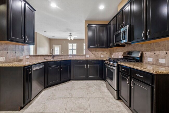Photo - 18723 Cypress Loch Dr