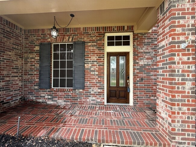 Photo - 26823 Lakeridge Park Ln