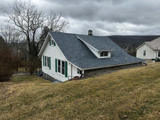 Photo - Spacious Home in Pulaski