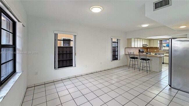 Photo - 8877 SW 36th St