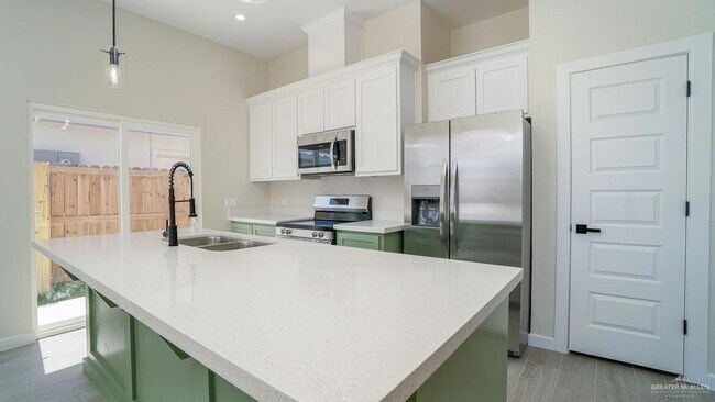 Photo - 5705 Notre Dame Ave Unidad 3 Rental