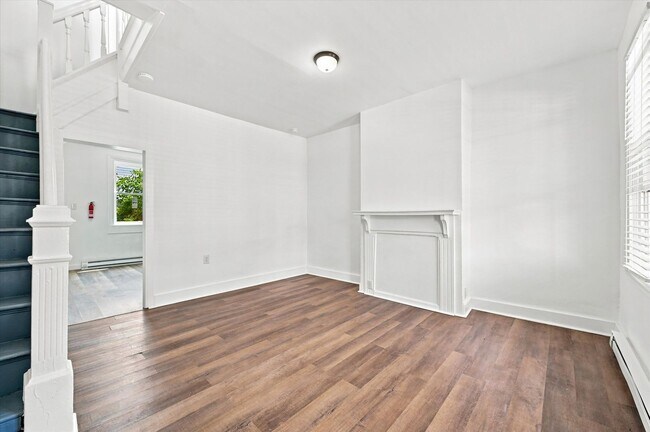 Photo - 5506 Linmore Ave