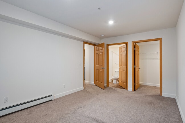 Coopers Landing Apartments