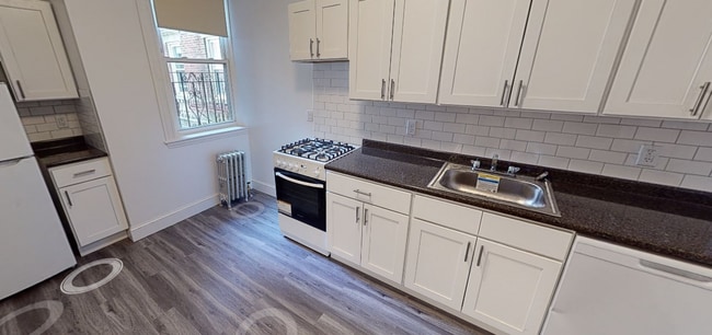 Building Photo - 65 Chiswick Rd Rental