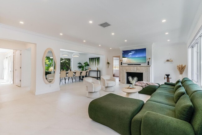 Photo - 616 NE 16th Terrace Unidad SI FL1-ID1475652P