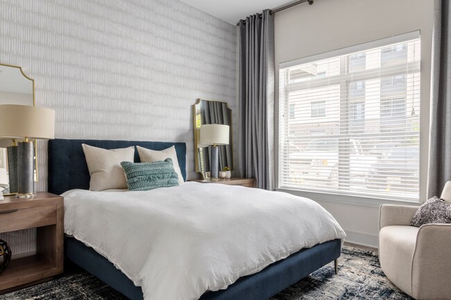 Photo - Linz at The Station