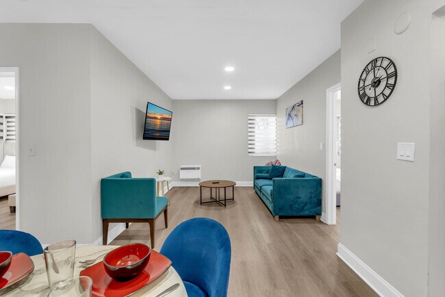 Photo - 10004 E Bay Harbor Dr Unidad SI ID1527165P