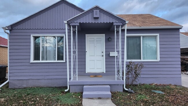 Building Photo - 920 W 600 N Unit Basement