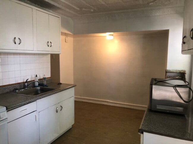 Photo - 201-217 17th St Unit 2