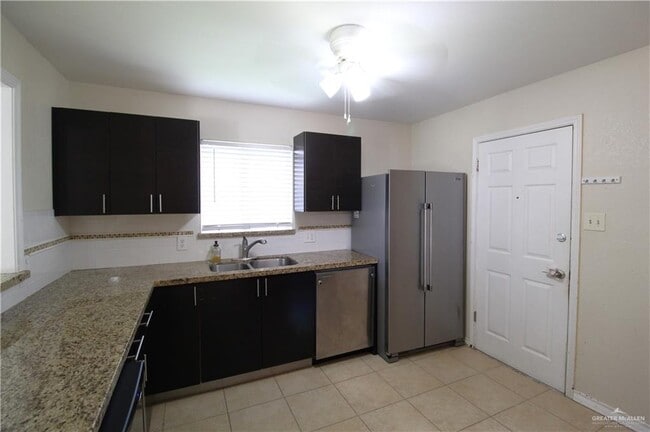 Photo - 15 N 29th St