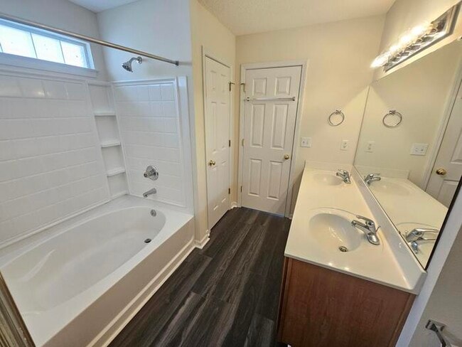 108 Arbor End Rd