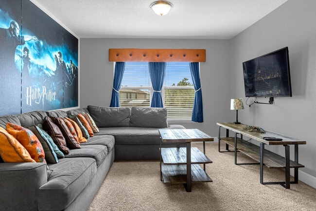 Building Photo - 5259 Wildwood Wy Unit ID1059141P