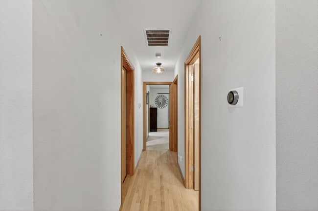 Photo - Coastal Elegance Near Sunrise Beach: Luxury 3BR/2.5BA Gig Harbor Home