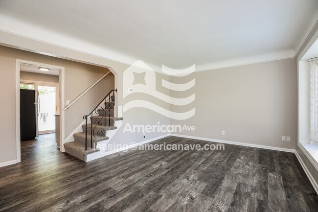 Photo - 17209 Deforest Ave