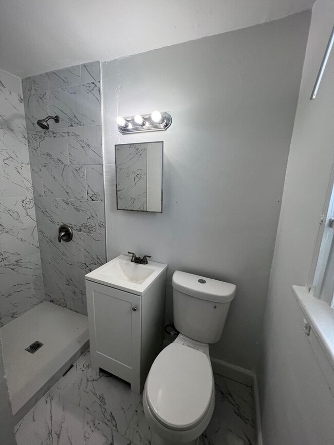 Photo - 7525 NE Miami Ct Unit 7531B