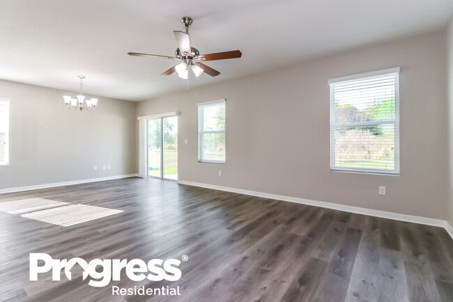 Photo - 36618 Goffaux Loop