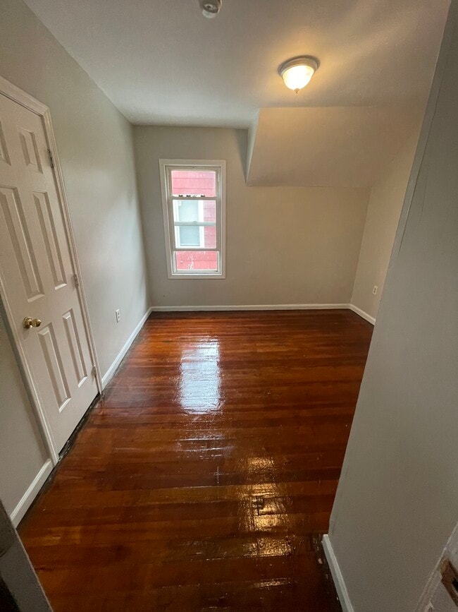 Photo - 502 Wilson St Unit 3